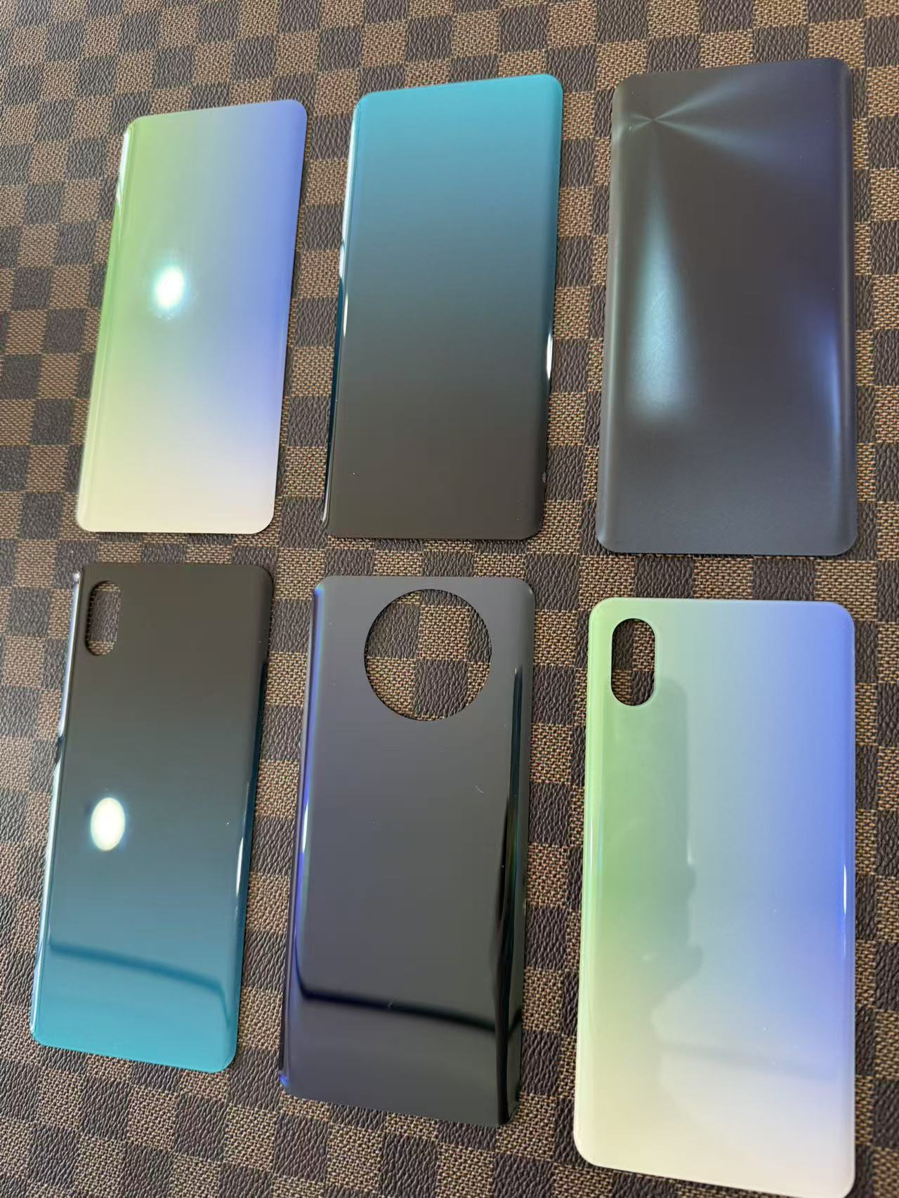 2D復(fù)合板或PC熱彎手機(jī)電池后蓋